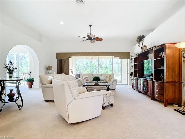20785  Athenian  LN, North Fort Myers, FL 33917