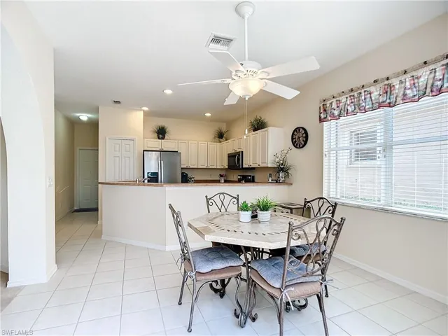 20785  Athenian  LN, North Fort Myers, FL 33917