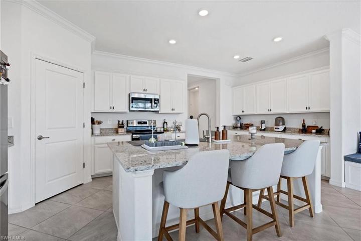 14562 Cantabria DR, FORT MYERS FL 33905