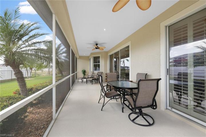 EXTENDED LANAI
