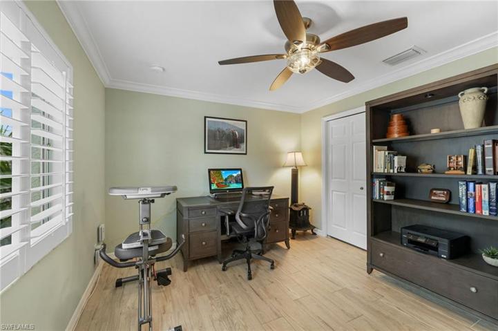 GUEST BEDROOM 3/OFFICE