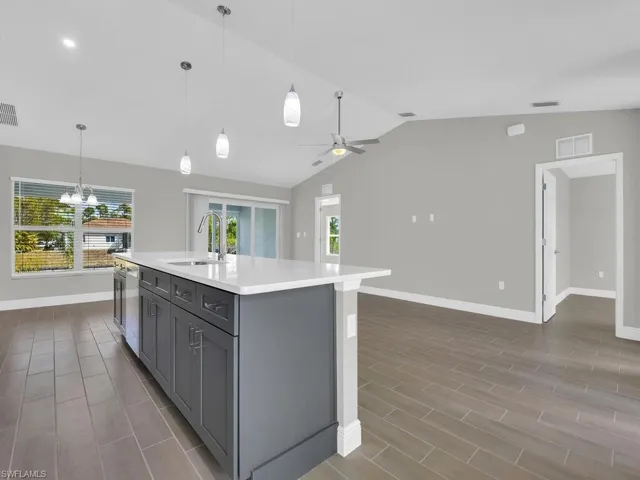 Kitchen w/ Wide Island