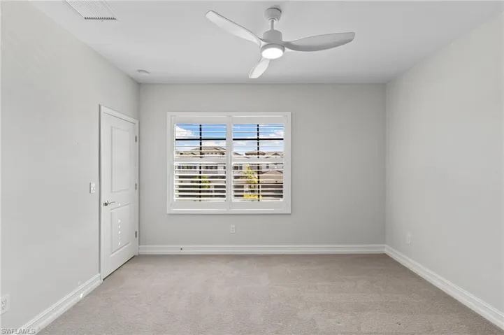 7469  Rockefeller  DR, Naples, FL 34119