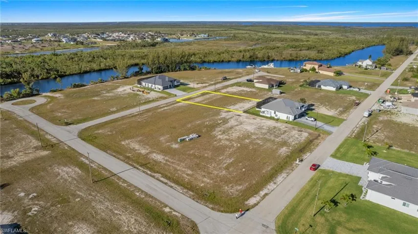 4111 Nw 19th Ter, Cape Coral Fl 33993