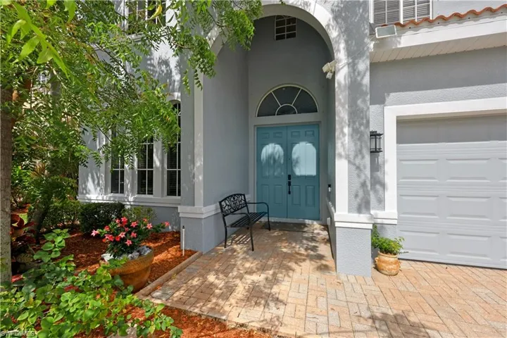 15370 Laguna Hills Dr, Fort Myers, Florida 33908