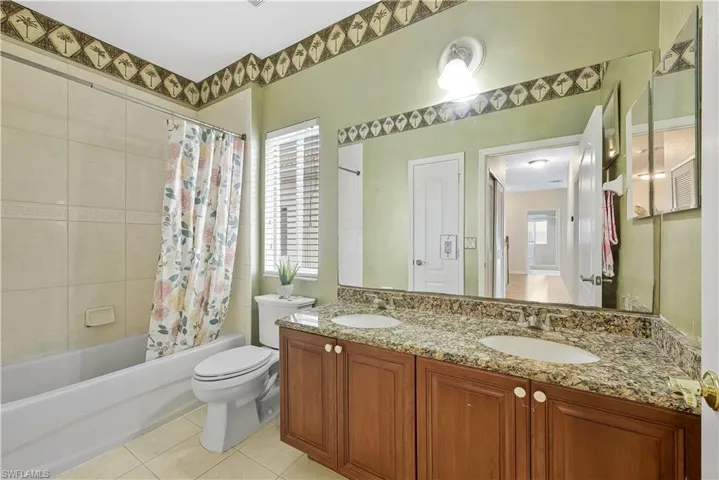 15370 Laguna Hills Dr, Fort Myers, Florida 33908