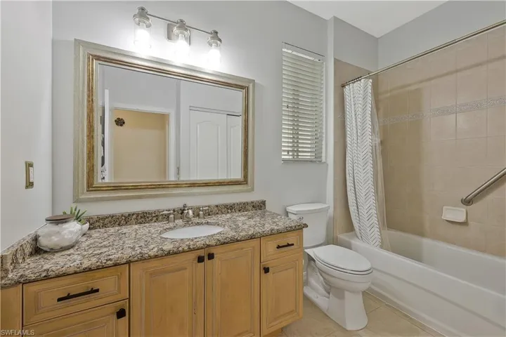 15370 Laguna Hills Dr, Fort Myers, Florida 33908