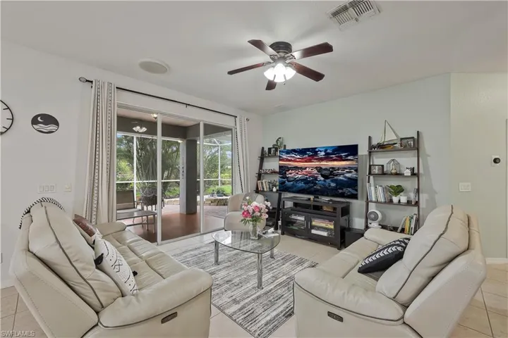 15370 Laguna Hills Dr, Fort Myers, Florida 33908