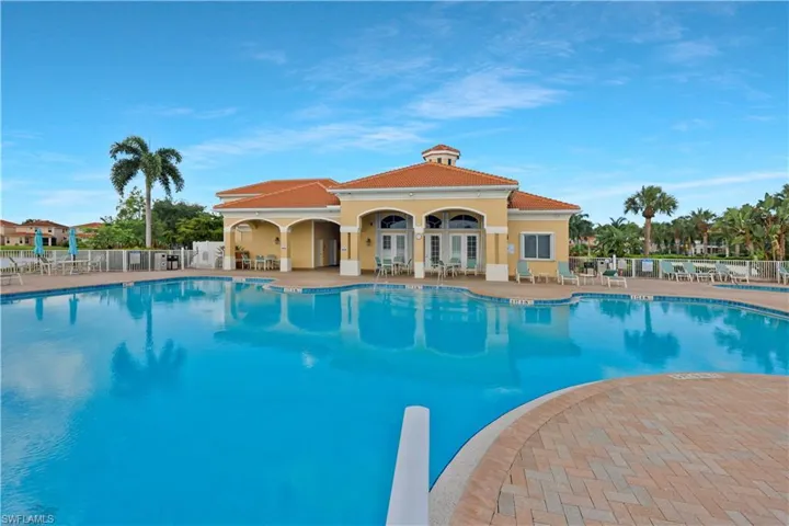 15370 Laguna Hills Dr, Fort Myers, Florida 33908