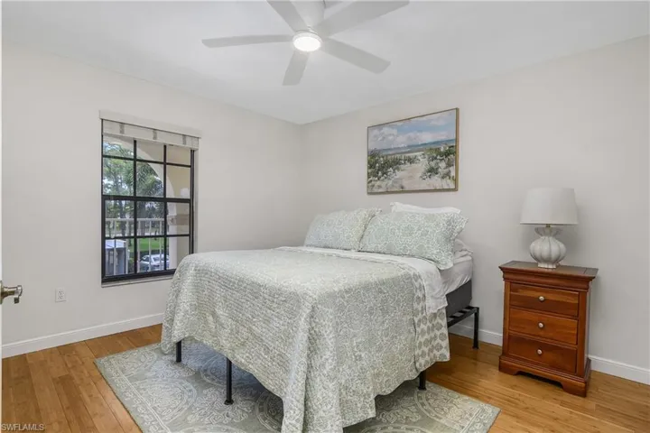 Guest bedroom with queen size bed for your guests