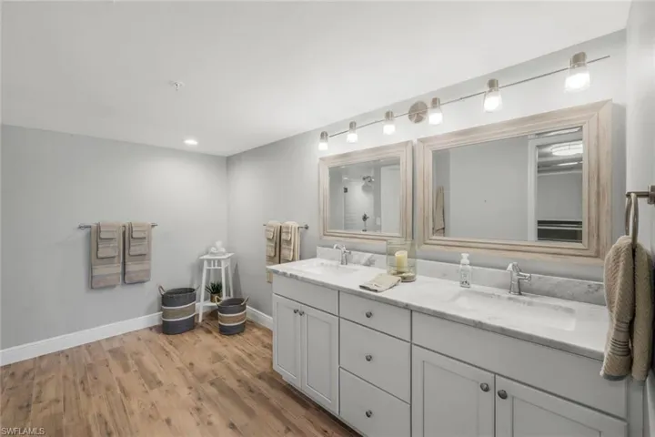 26890  Wedgewood  DR, Bonita Springs, FL 34134