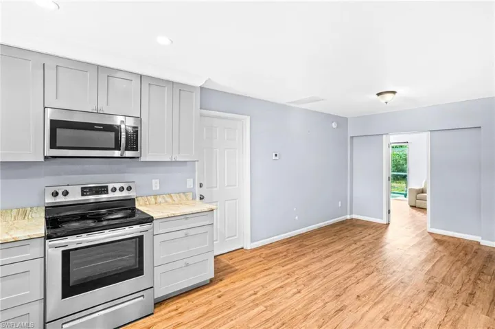 1408  Charles  CT, Fort Myers, FL 33919