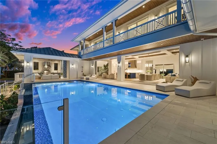 506 Neapolitan Ln, Naples, Florida 34103