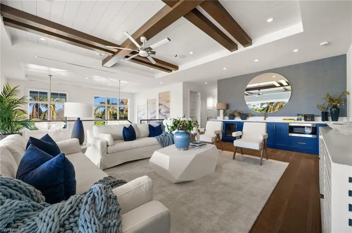 506 Neapolitan Ln, Naples, Florida 34103