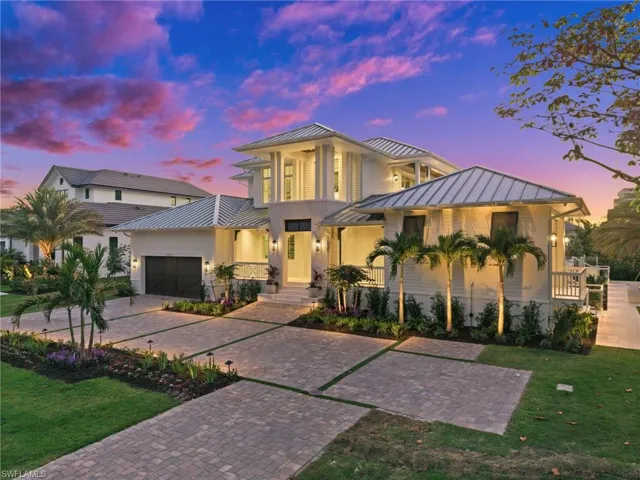 506 Neapolitan Ln, Naples, Florida 34103