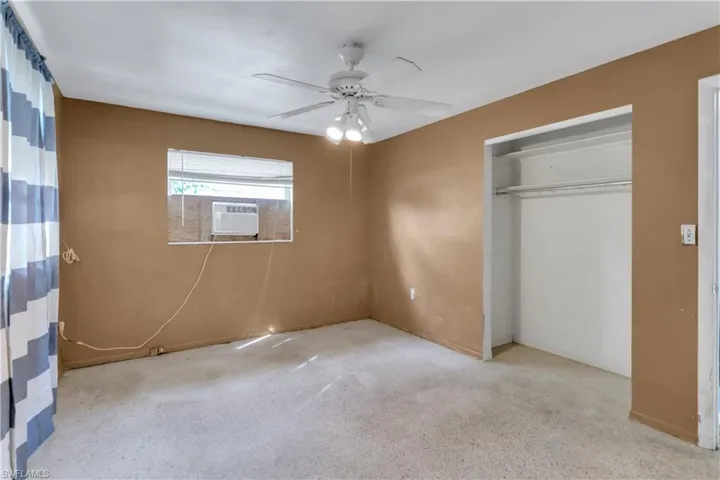 372  Park Lane  DR, North Fort Myers, FL 33917