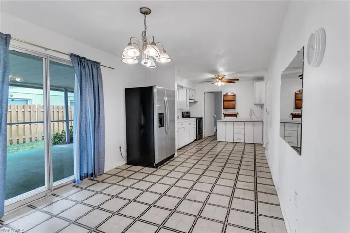 372  Park Lane  DR, North Fort Myers, FL 33917