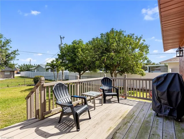 1221 SW 13th  TER, Cape Coral, FL 33991