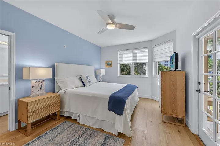 6537  Marissa  LOOP, Naples, FL 34108