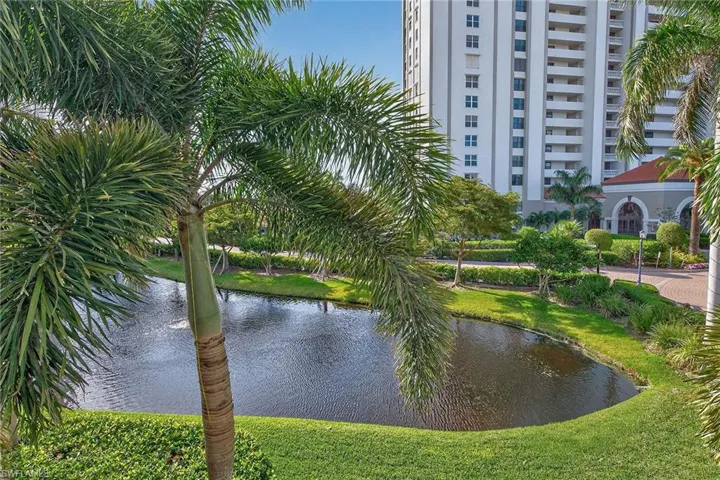 6537  Marissa  LOOP, Naples, FL 34108