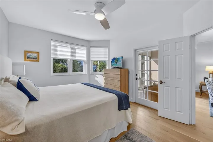 6537  Marissa  LOOP, Naples, FL 34108