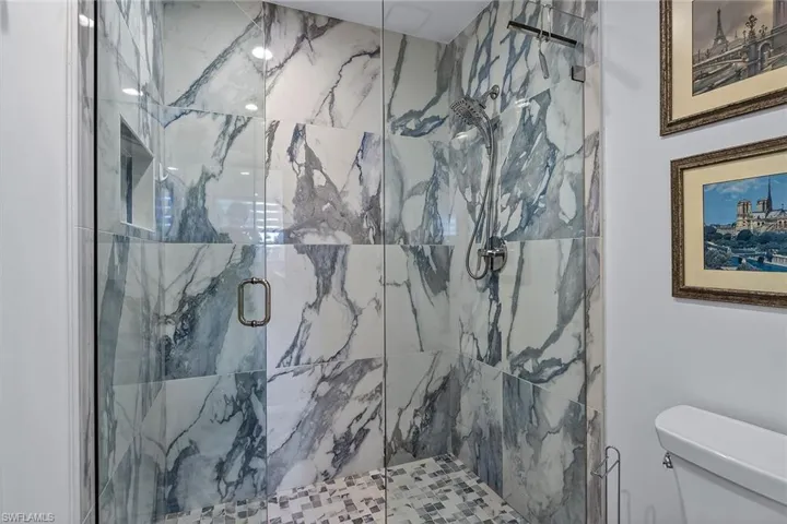 6537  Marissa  LOOP, Naples, FL 34108