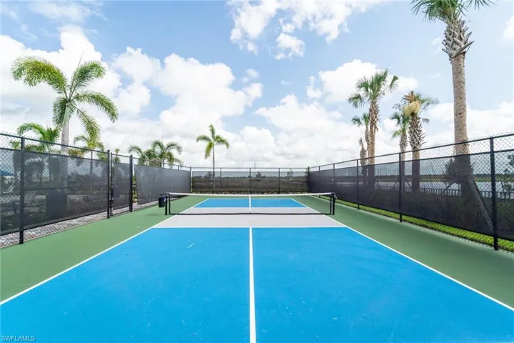 Tennis court