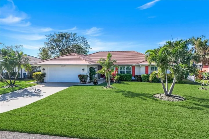Welcome home to 27125 Edenbridge Court.