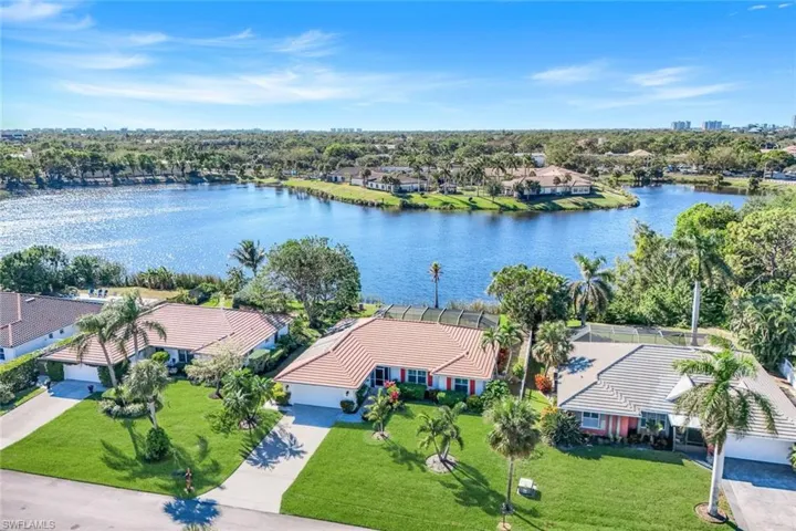 Home is located MINUTES from shopping, restaurants AND Bonita Beach.