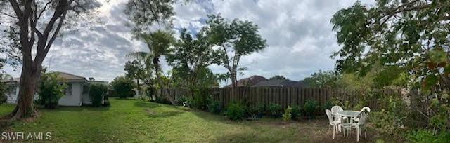 1753  Azalea  LN, Naples, FL 34105
