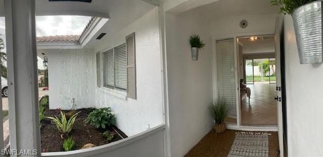 1753  Azalea  LN, Naples, FL 34105