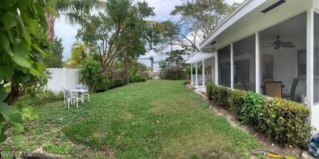 1753  Azalea  LN, Naples, FL 34105