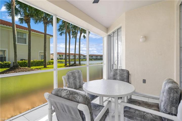 Views of the lake from your lanai!  Nice open space!