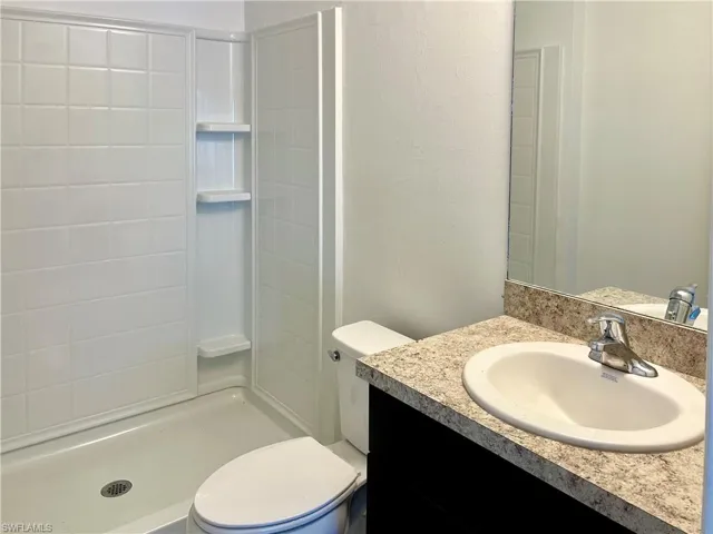 8032 Marsh Cir, Labelle, Florida 33935