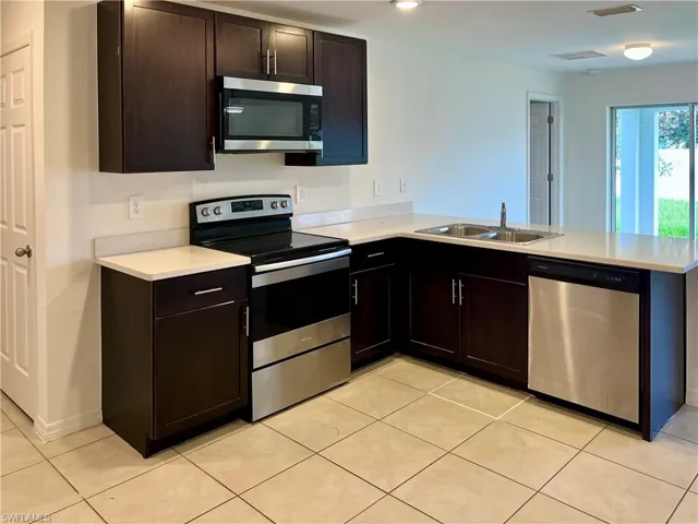 8032 Marsh Cir, Labelle, Florida 33935