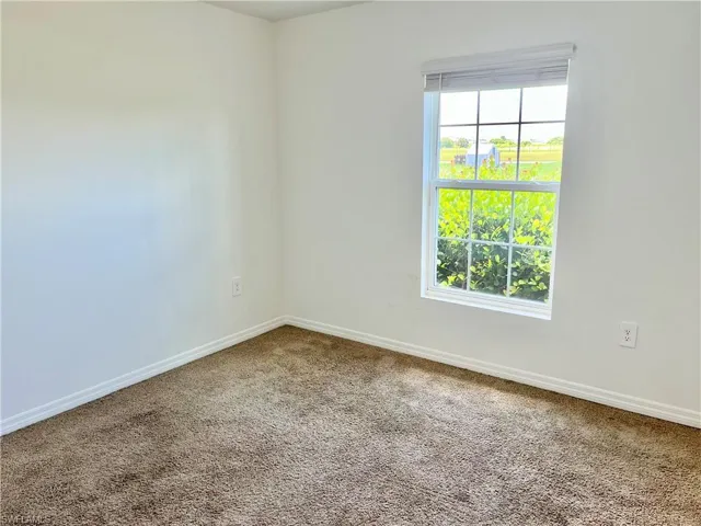 8032 Marsh Cir, Labelle, Florida 33935