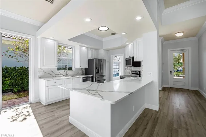 7842  Orvieto  CT, Naples, FL 34114