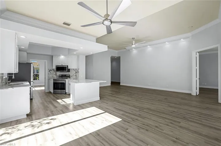 7842  Orvieto  CT, Naples, FL 34114