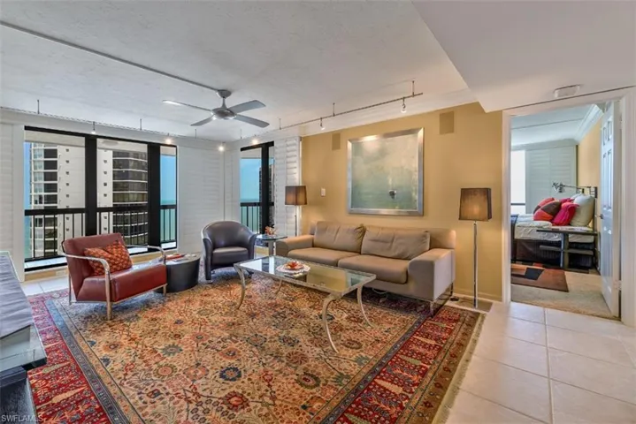 4551 Gulf Shore Blvd N 1600, Naples, Florida 34103