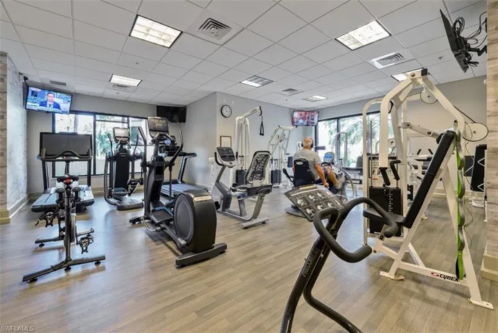 4551 Gulf Shore Blvd N 1600, Naples, Florida 34103