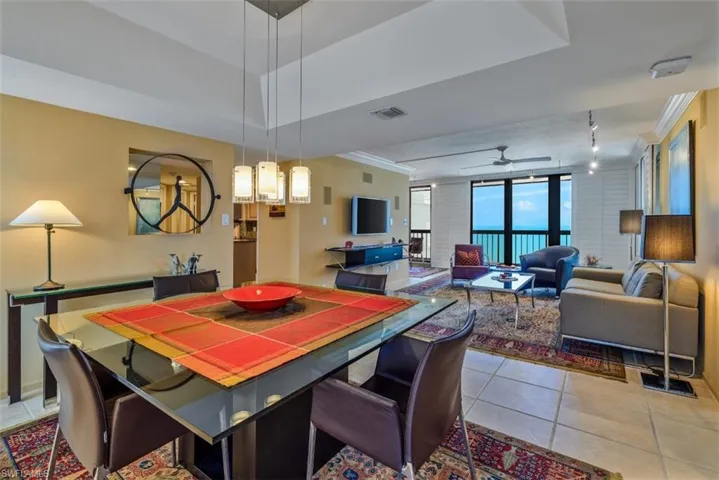 4551 Gulf Shore Blvd N 1600, Naples, Florida 34103