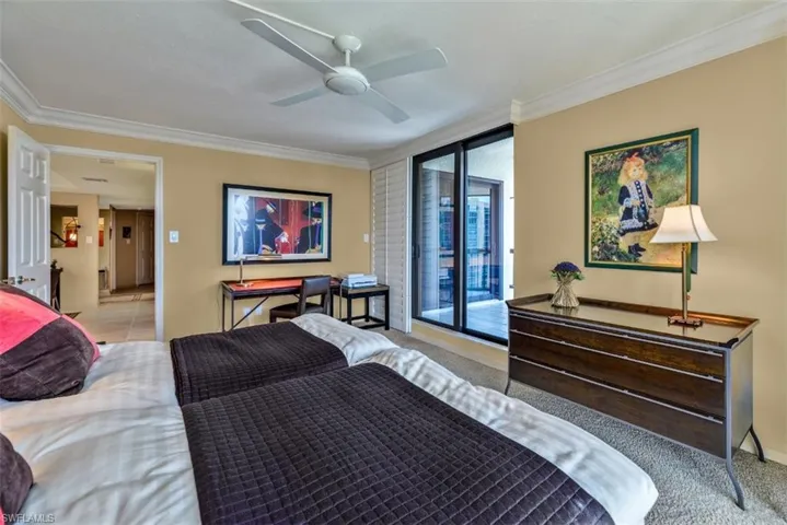 4551 Gulf Shore Blvd N 1600, Naples, Florida 34103