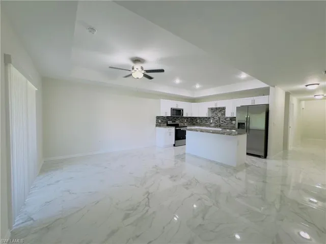 884  Alabama S RD, Lehigh Acres, FL 33974