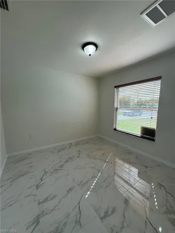 884  Alabama S RD, Lehigh Acres, FL 33974