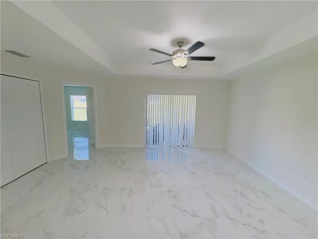 884  Alabama S RD, Lehigh Acres, FL 33974