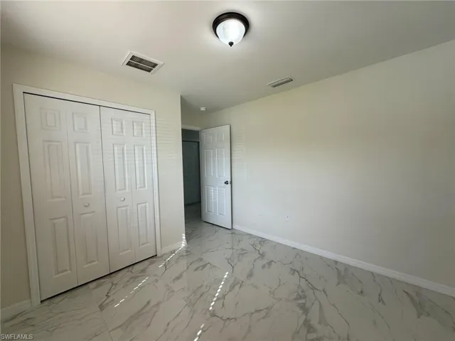 884  Alabama S RD, Lehigh Acres, FL 33974
