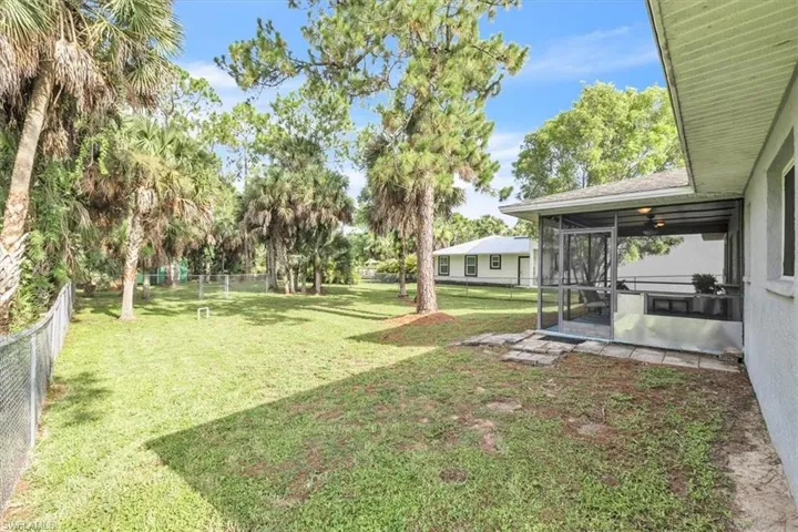 1481 13th St Sw, Naples, Florida 34117