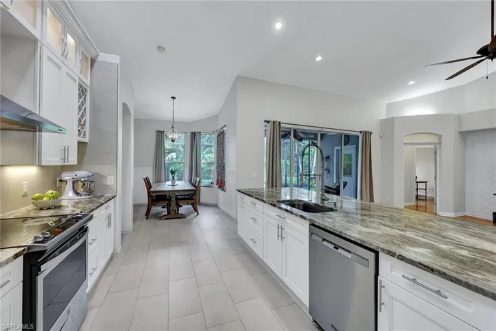 Kitchen with breakfast nook