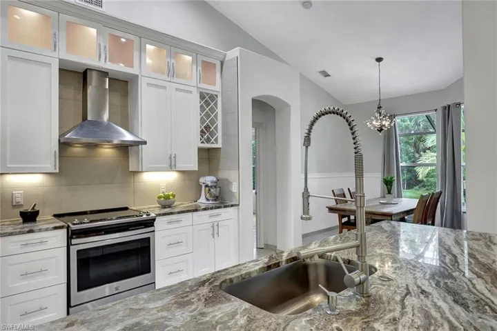 13740  Magnolia Lake  CT, Fort Myers, FL 33907