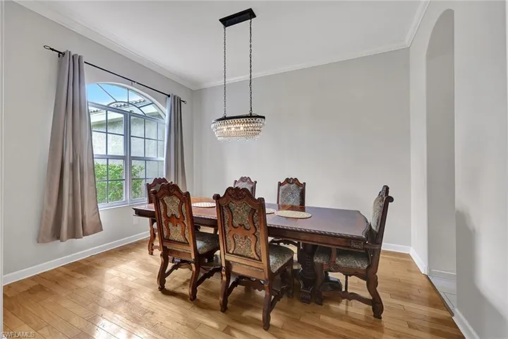 Formal Dining